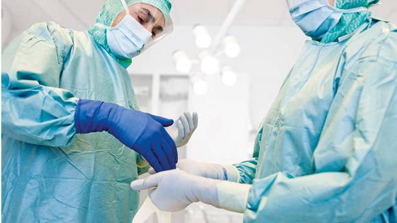 Mölnlycke operationshandskar för kirurgiska ingrepp