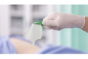 Exufibeur humide maintenu par une pince